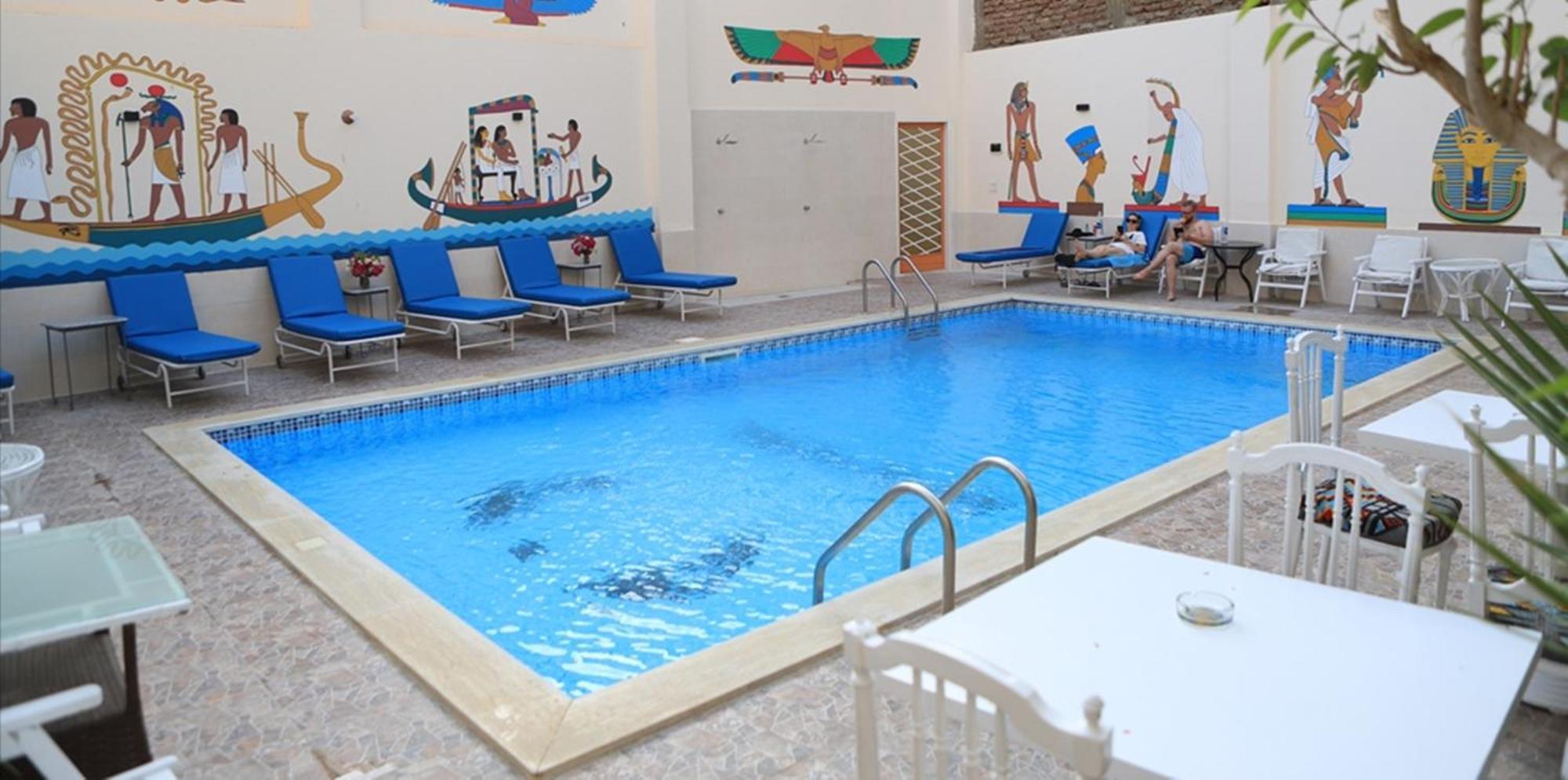 Amon Hotel Luxor Exteriör bild