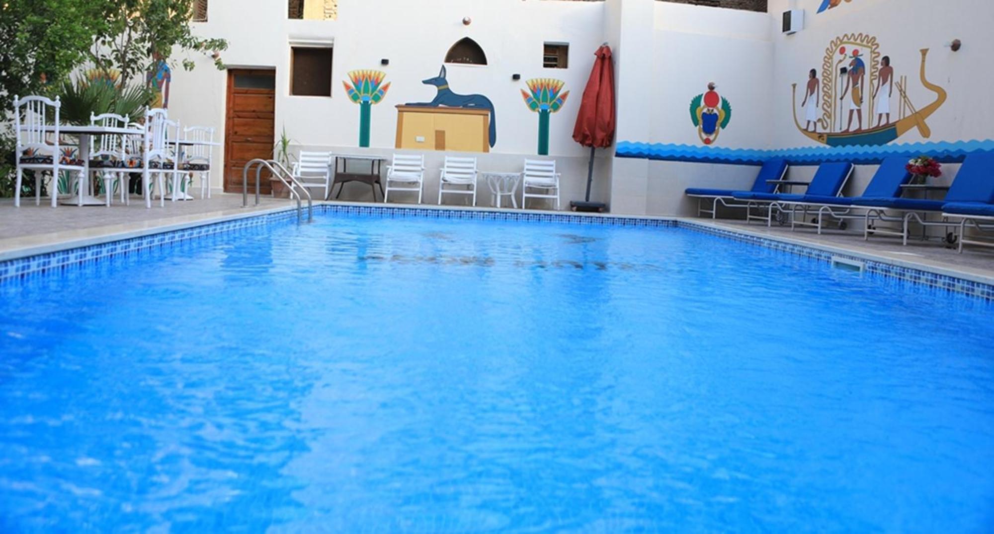 Amon Hotel Luxor Exteriör bild