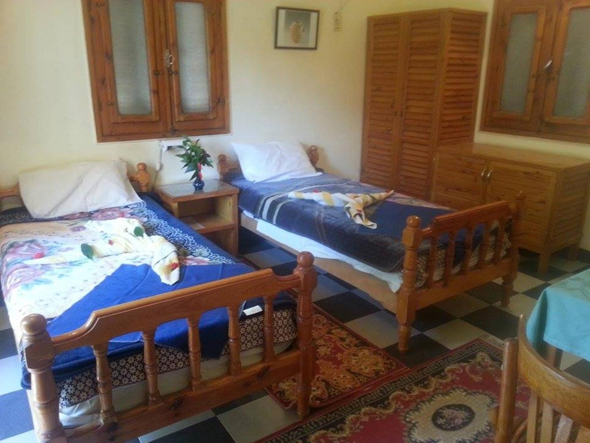 Amon Hotel Luxor Exteriör bild