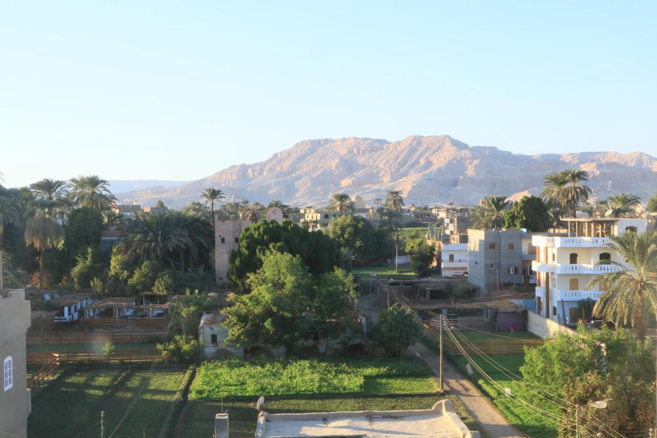 Amon Hotel Luxor Exteriör bild