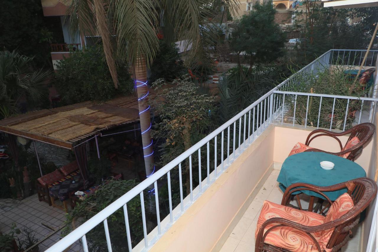 Amon Hotel Luxor Exteriör bild